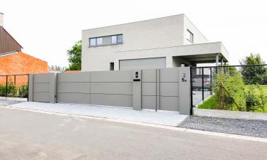 Moderne aluminium design schuifpoort - Rijkel