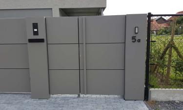 Moderne aluminium design schuifpoort - Rijkel